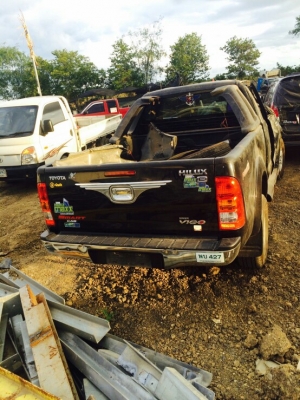 ซากวีโก้ถอดเเยกขายอะไหลทุกอย่างทั้งคันสนใจมีหลายรุ่นเก๋งเเละกระบะ