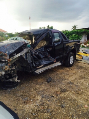 ซากวีโก้ถอดเเยกขายอะไหลทุกอย่างทั้งคันสนใจมีหลายรุ่นเก๋งเเละกระบะ