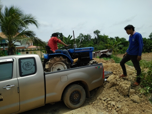 ขายรถไถอิเชกิ4X4รถสวยพร้อมใช้ถูกๆ(ขับง่าย)