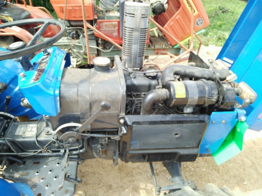 ขายรถไถอิเชกิ4X4รถสวยพร้อมใช้ถูกๆ(ขับง่าย)