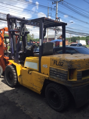 รถฟอร์คลิฟท์ KOMUTSU FD35-4t