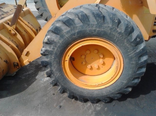 ขายรถตักล้อยาง KOMATSU รุ่น 507 รถตักเอวออ่น