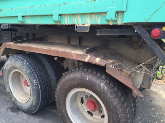 ขายดาวน์ รถสิบล้อดั้ม 360 ปี 57 ราคา 850,000 บาท. แม่ลูก