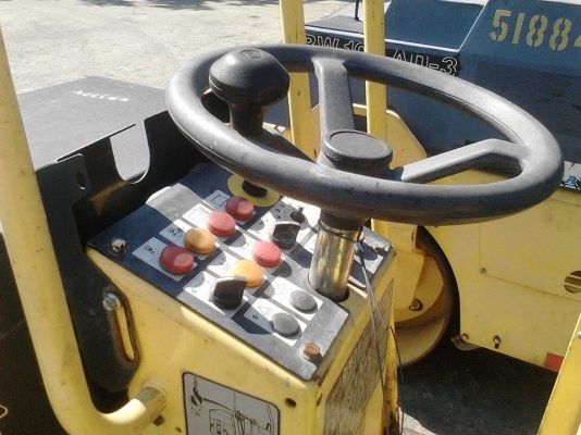 รถบด BOMAG รุ่น BW 100 ADM -2 รถบดเอวอ่อน ขนาด 2 ตัน รถบด BOMAG รุ่น BW 100 ADM -2 รถบดเอวอ่อน ขนาด 2 ตัน