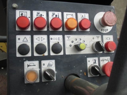 ขายรถบด BOMAG รุ่น BW 120 AD-3 รถบดเอวอ่อน 3ตัน ขายรถบด BOMAG รุ่น BW 120 AD-3 รถบดเอวอ่อน 3ตัน