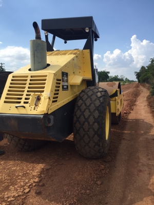 ขาย รถบด BOPPARD BW 211  , ( * รถทำงาน 4,xx ชม. )  สนใจติดต่อ  081 - 6079515