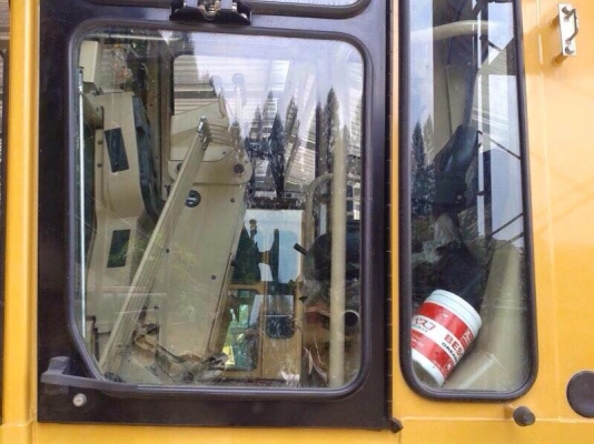 รถเกรด CAT 140 K.    สนใจติดต่อ  081 - 6079515