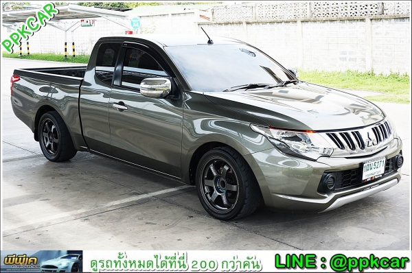 2015 MITSUBISHI TRITON 2.4 GLX MEGA CAB 2015 MITSUBISHI TRITON 2.4 GLX MEGA CAB