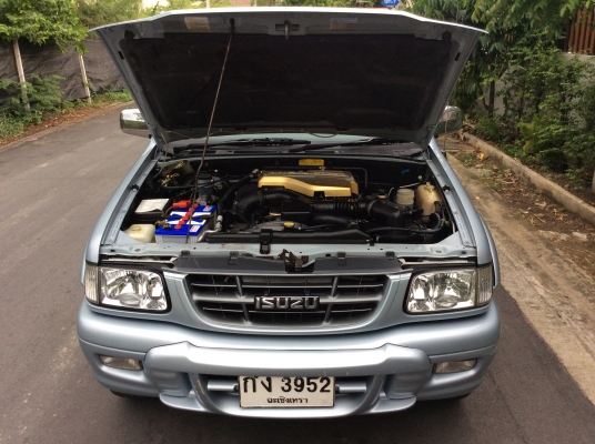 "ขายISUZU DRAGON 3.04WD 4 ประตูสภาพสวยรถมือเดียว"