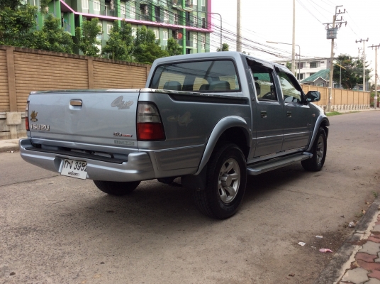 "ขายISUZU DRAGON 3.04WD 4 ประตูสภาพสวยรถมือเดียว"