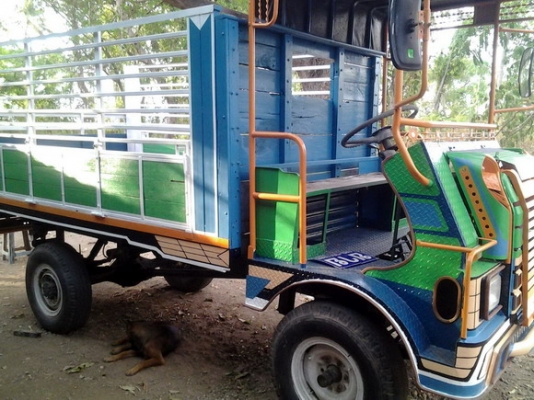 รถ ตุ๊กๆ เครื่องมิตซู 18 แรง