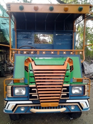 รถ ตุ๊กๆ เครื่องมิตซู 18 แรง