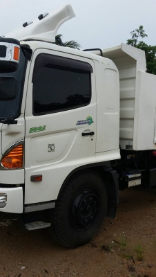 รถฮีโน่ 6 ล้อดั้ม FG8J 220 แรงม้า. ปี 56. , ( รถวิ่ง 57,xxx กม. )     สนใจติดต่อ  081 - 6079515