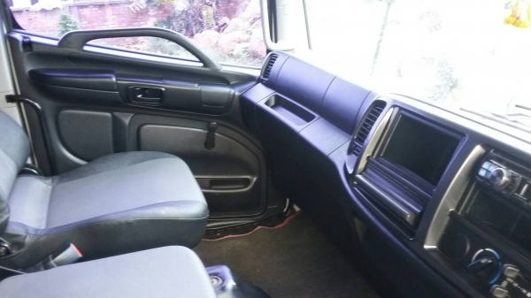 รถฮีโน่ 6 ล้อดั้ม FG8J 220 แรงม้า. ปี 56. , ( รถวิ่ง 57,xxx กม. )     สนใจติดต่อ  081 - 6079515