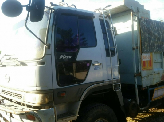 รถสิบล้อพ่วง ฮีโน่ FM2K เเม่ดั้มลูกไม่ดั้ม ปีจดทะเบียน 2545 รถสิบล้อพ่วง ฮีโน่ FM2K เเม่ดั้มลูกไม่ดั้ม ปีจดทะเบียน 2545