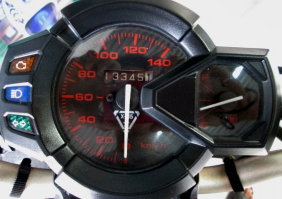 TTX  สีเขียวดำ ลายทหาร ลิมิเต็ด  หัวฉีด กระบอกสูบ DiASil ช่วยประหยัดน้ำมันขั้นเทพ  แถม 3 รายการ