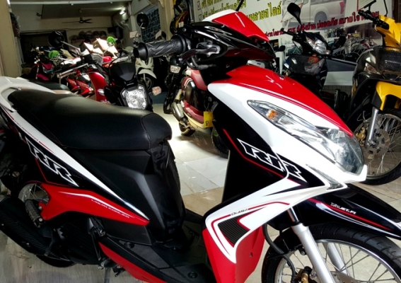 MIO 125 i ลายใหม่ล่าสุด สีขาวแดง สีขายดี รถสภาพใหม่ไมล์น้อย เดิมทุกอย่าง แถม 3 รายการ
