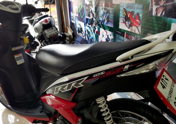 MIO 125 i ลายใหม่ล่าสุด สีขาวแดง สีขายดี รถสภาพใหม่ไมล์น้อย เดิมทุกอย่าง แถม 3 รายการ