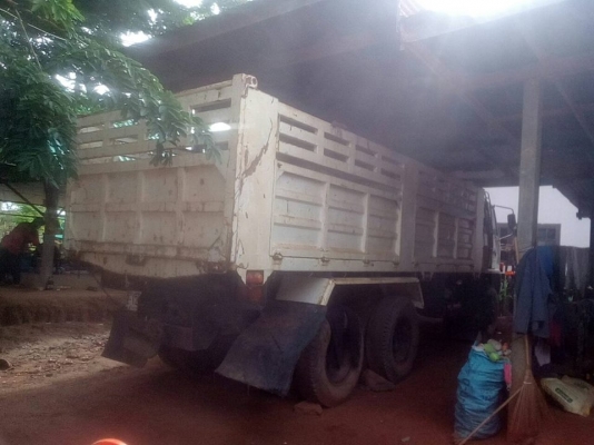 ขายรถ10ล้อ ดั้ม2เพลา ร็อกกี้240แรง พาวเวอร์ จิฟฟี่ ภายในสวย เอกสารพร้อมโอน สนใจโทร 090-8588220คุณนะ 093-3258446คุณบิว หรือเข้าดูสินค้าอื่นๆได้ที่ www.narong2truck.com หรือ www.truck.in.th/498 หรือเพจFacebook ณรงค์ ซื้อขายรถมือสอง (เว็บไซต์ส่วนตัว) หรือFac ขายรถ10ล้อ ดั้ม2เพลา ร็อกกี้240แรง พาวเวอร์ จิฟฟี่ ภายในสวย เอกสารพร้อมโอน สนใจโทร 090-8588220คุณนะ 093-3258446คุณบิว หรือเข้าดูสินค้าอื่นๆได้ที่ www.narong2truck.com หรือ www.truck.in.th/498 หรือเพจFacebook ณรงค์ ซื้อขายรถมือสอง (เว็บไซต์ส่วนตัว) หรือFac