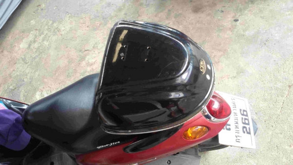 กล่องติดท้ายมอเตอร์ไซค์ กล่องติดท้ายมอเตอร์ไซค์