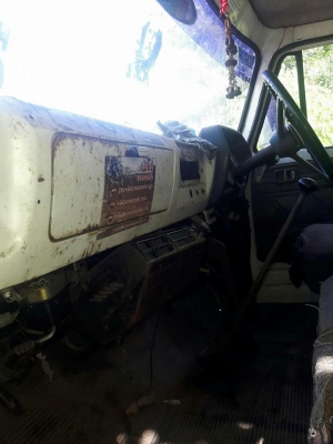 ขายรถ10ล้อ หัวยาว เครื่อง165แรง กระบะเหล็ก มีแอร์ พาวเวอร์ เอกสารพร้อมโอน สนใจโทร 090-8588220คุณนะ 093-3258446คุณบิว หรือเข้าดูสินค้าอื่นๆได้ที่ www.narong2truck.com หรือ www.truck.in.th/498 หรือเพจFacebook ณรงค์ ซื้อขายรถมือสอง (เว็บไซต์ส่วนตัว) หรือFace