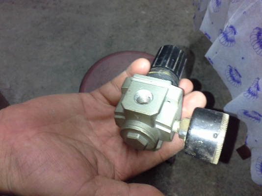 อุปกรณ์ปรับตั้งแรงดันลมก่อนไปใช้งาน ตั้งแรงดันลมได้ตามต้อง