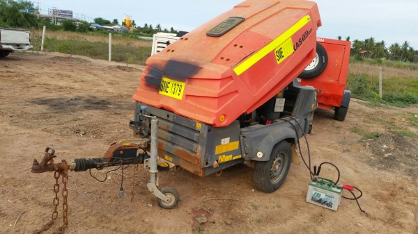 ขาย เครื่องปั๊มลม ATLAS COPCO XAS 67 ขนาด 11 บาร์ มีเทรเลอร์ พ่วงลาก ลมแรง เก่านอก