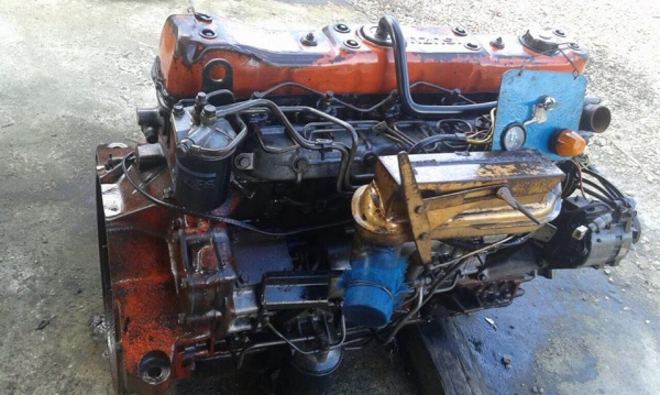 ขายเครื่อง  Isuzu 6SA  210 แรง