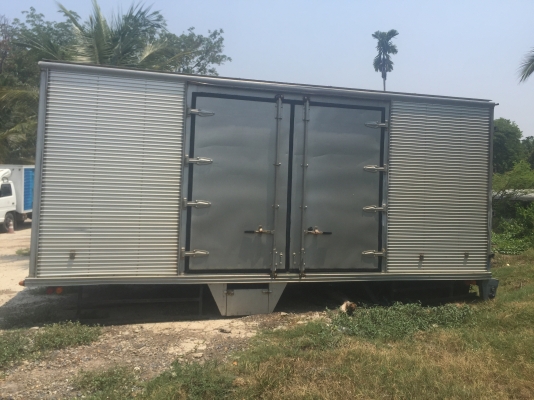 ตู้แห้ง 5.50เมตร สภาพดี