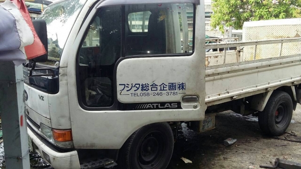 NISSAN ALLAS 4ล้อ ปี50 เครื่อง 2700 (ป้ายเล็กไม่ติดเวลา) เครื่องดี ยางดี ขับดี แอร์เย็น  มีเครื่องทุ่นแรงท้าย ไฟฟ้า พาว์เวอร์ ขายตามสภาพ  175,000 บาท ศุภากร 081-1903107, 081-4252943