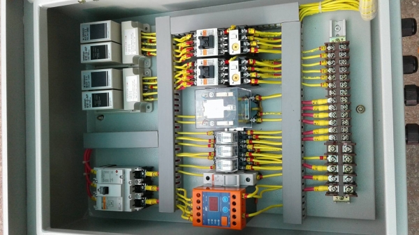 จำหน่าย ตู้คอลโทรลปั๊มน้ำ แบบสลับการทำงาน Auto-Manual (Tel. 0917069991)