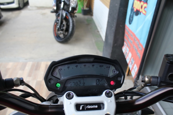 DUCATI m795 ปี2012 รถศูนย์ วิ่งน้อย