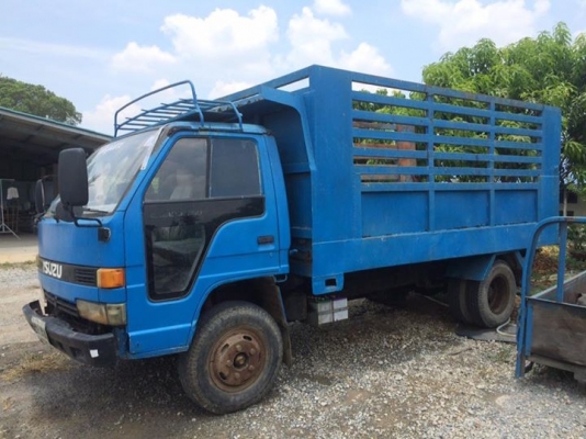 NPR 110 หัวปี๊บ ดั้ม เกียร์สั้น เครื่องดีรถวิ่งใช้งานได้ปกติ