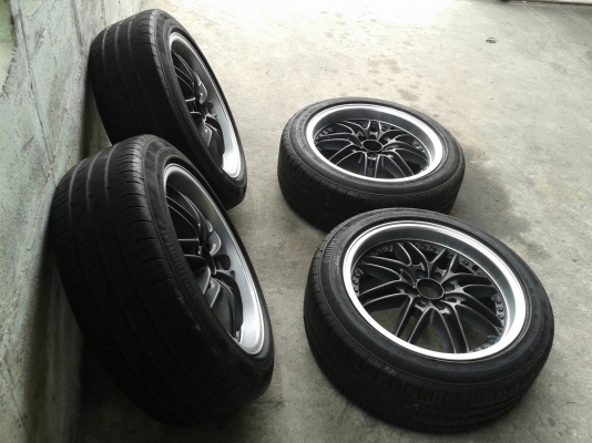 ขอบ16นิ้ว4รู100/114 พร้อมยาง สวยๆ 4 ล้อ ราคา 6800 บาท