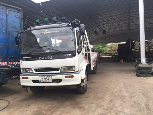 ขายเดวก้าติดเคน3.4ตันท้องวี ขาย สด ผ่อน รถห้างแท้