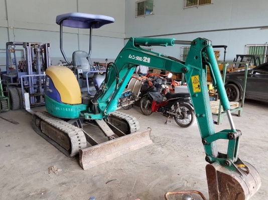 ขายรถแบคโฮ KOMATSU PC20MR เก่านอก ขายรถแบคโฮ KOMATSU PC20MR เก่านอก