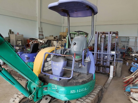 ขายรถแบคโฮ KOMATSU PC20MR เก่านอก ขายรถแบคโฮ KOMATSU PC20MR เก่านอก