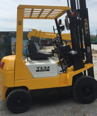 ขายรถยก T.C.M FD15Z17 ชั่วโมงการทำงานน้อย เครื่องยนต์ดีเซลอีซูซุ 4FE1 PE เกียร์ธรรมดา