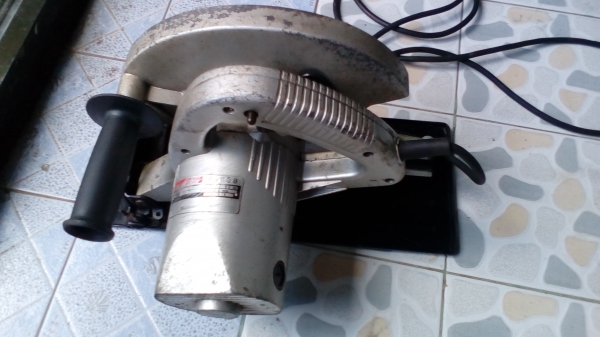เลื่อยวงเดือน มากิต้า 9 นิ้ว 5900B 1750W