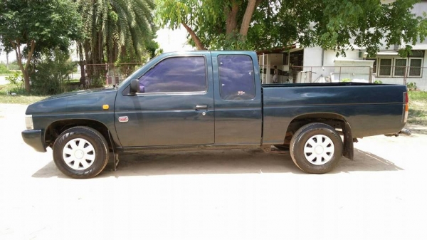 ขายด่วนรถบ้านแท้ นิสสัน บิ๊กเอ็ม คิงเเค๊ป ปี 38 โฉมหน้างอ จอโค้งแท้ พวงมาลัยเพาเวอร์ ยางดี ช่วงล่างแน่น ขายด่วนรถบ้านแท้ นิสสัน บิ๊กเอ็ม คิงเเค๊ป ปี 38 โฉมหน้างอ จอโค้งแท้ พวงมาลัยเพาเวอร์ ยางดี ช่วงล่างแน่น