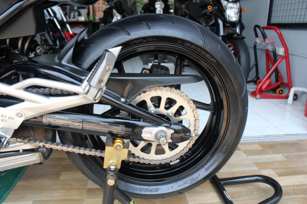 ขายER6n year2011(ABS) รถสวยสภาพนี้หายาก ขายER6n year2011(ABS) รถสวยสภาพนี้หายาก