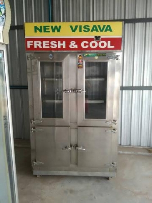 ลดราคาครับ 160000 ตู้แช่เเข็งขนาดบรรจุ4ตัน และตู้แช่2ใบ