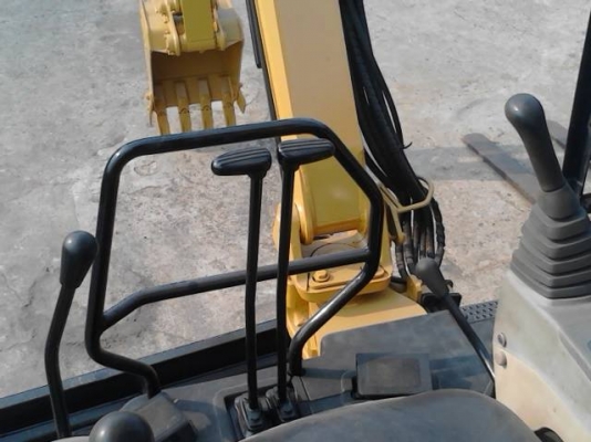 รถขุด CATERPILLAR. 303 CR รถขุด CATERPILLAR. 303 CR