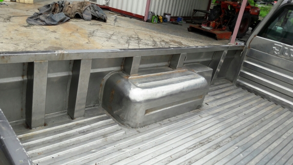 MITSUBISHI รุ่น STARDA 4สูบ เทอร์โบ 2,500CC. รถปีจดทะเบียน 2547