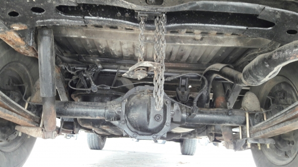 MITSUBISHI รุ่น STARDA 4สูบ เทอร์โบ 2,500CC. รถปีจดทะเบียน 2547