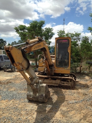 ขายรถขุดแบ็คโค มิตซู MS50 เก๋งแอร์ บูมสไลด์ สภาพพร้อมใช้งานเครื่องเดิมปั๊มแรง