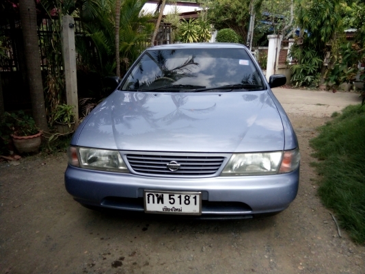 ขายนิสสัน b14 โทร0813863053
