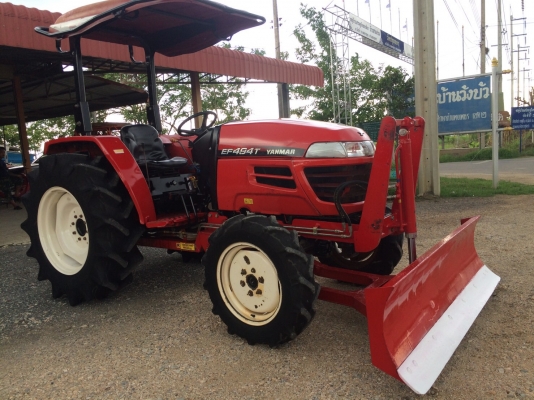 ขายรถไถยันม่าร์ EF494T พร้อมอุปกรณ์ ดันหน้าและผานพรวน รถสวยสภาพพร้อมใช้งานมากๆ ขายราคา 398000 บาทสนใจโทร 0819136451. ขอดูภาพเพิ่มเติมทาง line:id bow6451. บริการจัดส่งฟรีทั่วไทย