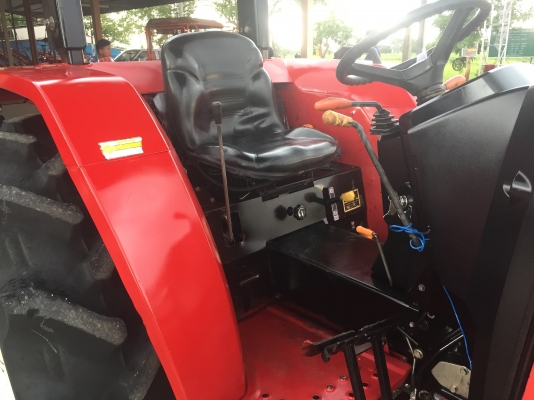 ขายรถไถยันม่าร์ EF494T พร้อมอุปกรณ์ ดันหน้าและผานพรวน รถสวยสภาพพร้อมใช้งานมากๆ ขายราคา 398000 บาทสนใจโทร 0819136451. ขอดูภาพเพิ่มเติมทาง line:id bow6451. บริการจัดส่งฟรีทั่วไทย