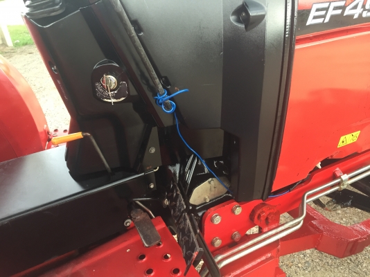 ขายรถไถยันม่าร์ EF494T พร้อมอุปกรณ์ ดันหน้าและผานพรวน รถสวยสภาพพร้อมใช้งานมากๆ ขายราคา 398000 บาทสนใจโทร 0819136451. ขอดูภาพเพิ่มเติมทาง line:id bow6451. บริการจัดส่งฟรีทั่วไทย